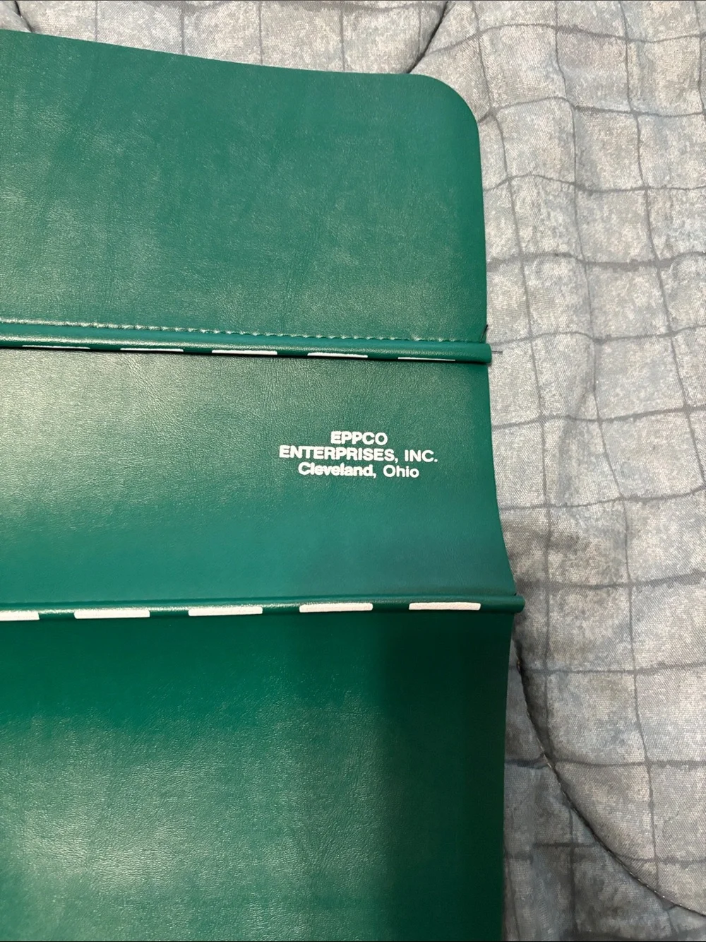 Vintage New Quaker State Motor Oil USA Green Mechanics Fender Cover Epco USA